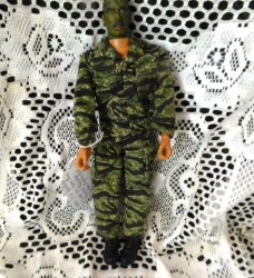 12" GREEN CAMO PAINTED FACE 21 CENTURY 1998 ACTION FIGURE DOLL